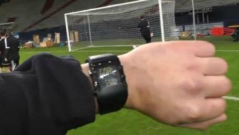 Ρολόι... σωτήρας για διαιτητές! (vid)