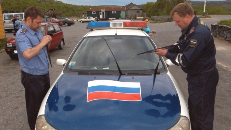 Πολίτης την είπε σε αστυνομικό επειδή δεν φορούσε ζώνη