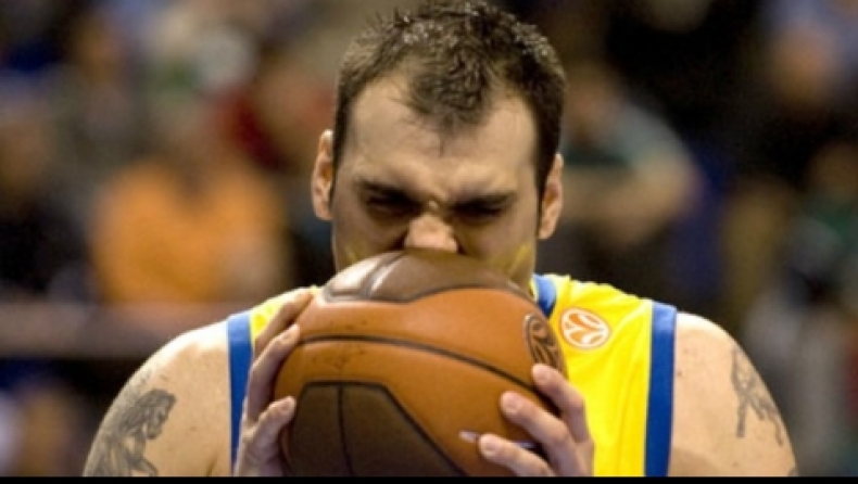 Δυνάμωσε με Βάρντα η Ολίμπια