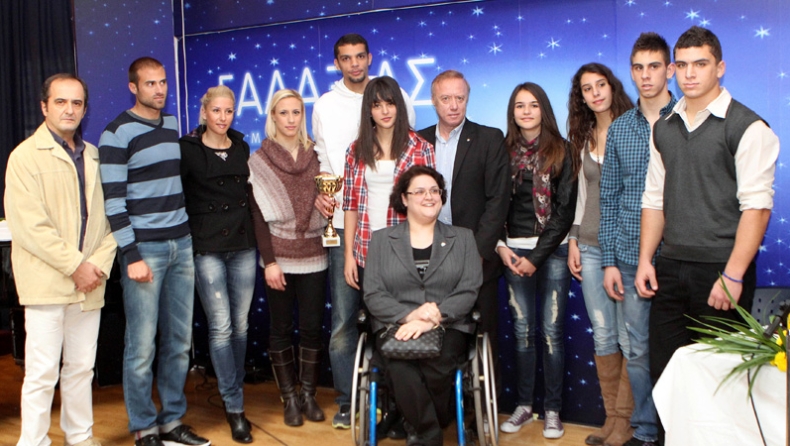 Βραβεύτηκαν Νικόλ, Χονδροκούκης