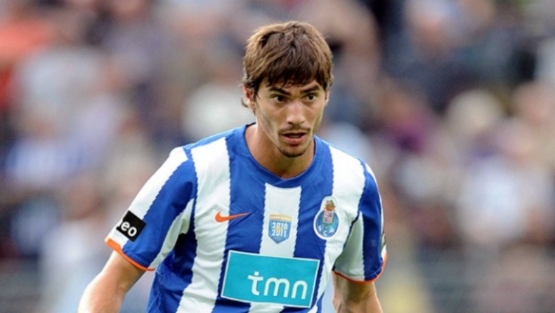 Άγνοια Σερένο για «αιώνιους»