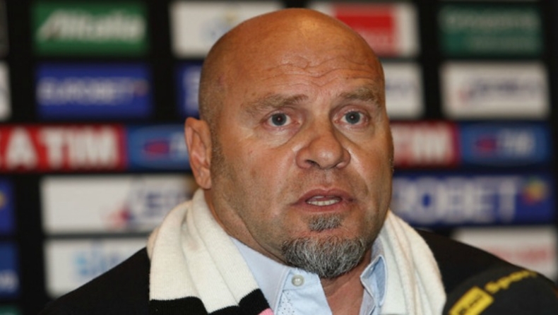 Ανέλαβε την Λέτσε ο Κόσμι