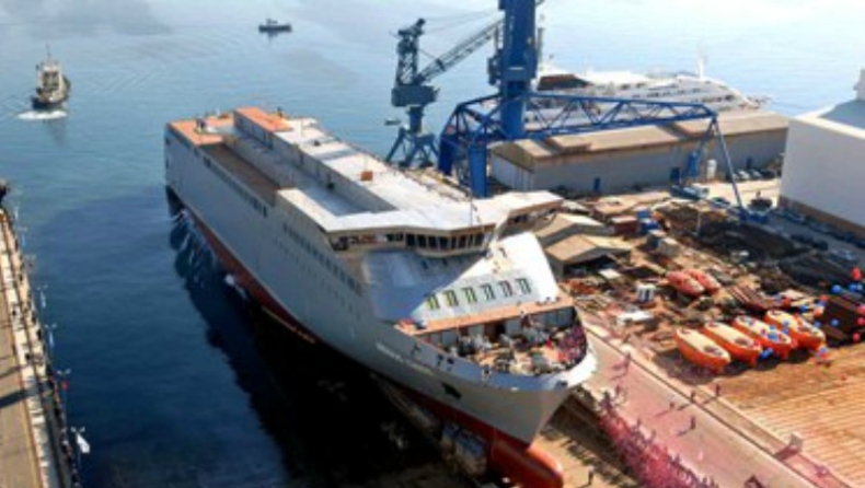 Τρεις πυραυλάκατοι ...δίνουν ζωή στα ναυπηγεία Ελευσίνας