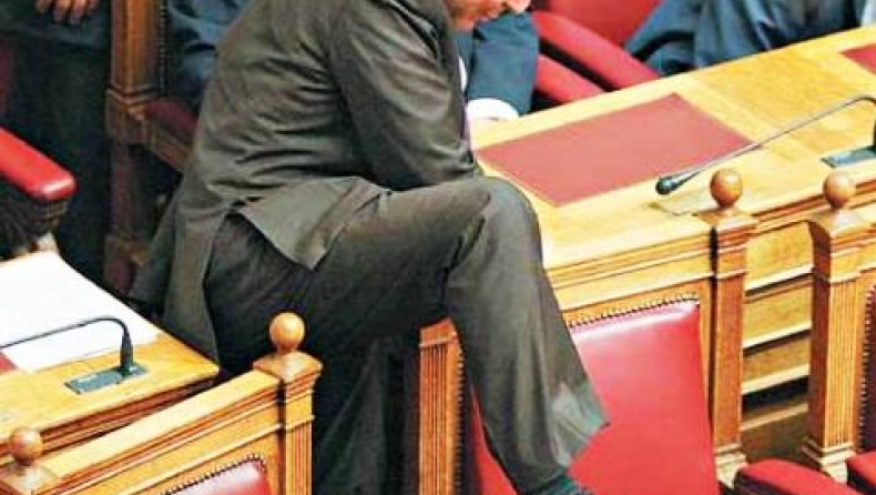 Προπονείται για τα εμπόδια!