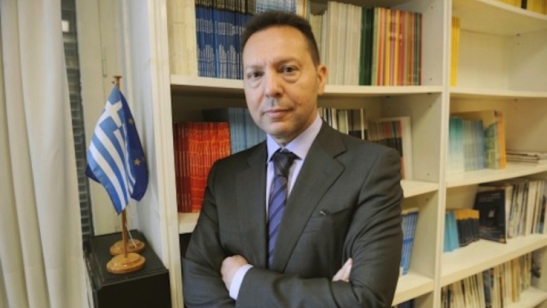 Η... κωλοτούμπα του Στουρνάρα!