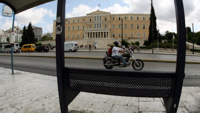 Xωρίς λεωφορεία, τρόλεϊ, προαστιακό και τρένα ΟΣΕ
