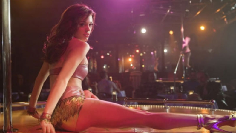 Στρίπερς έκαναν...χορό σε 16χρονους