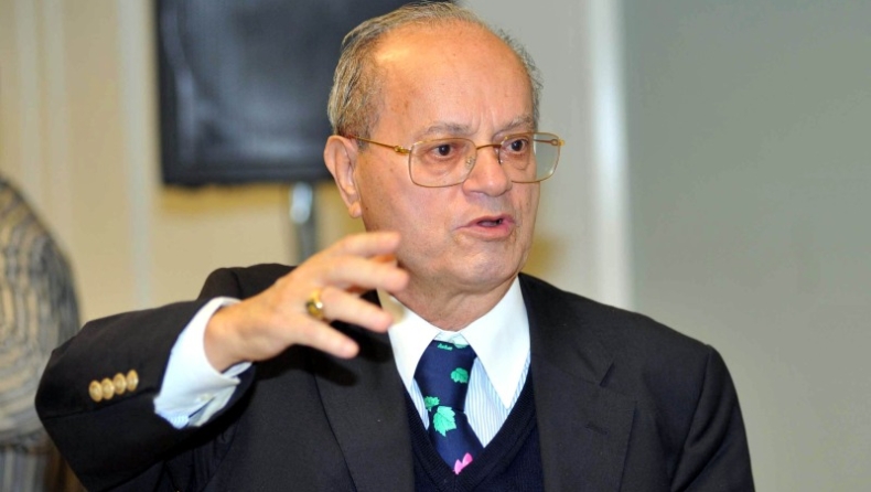 «Βράζει» για Μαρτίν ο Θανάσης!