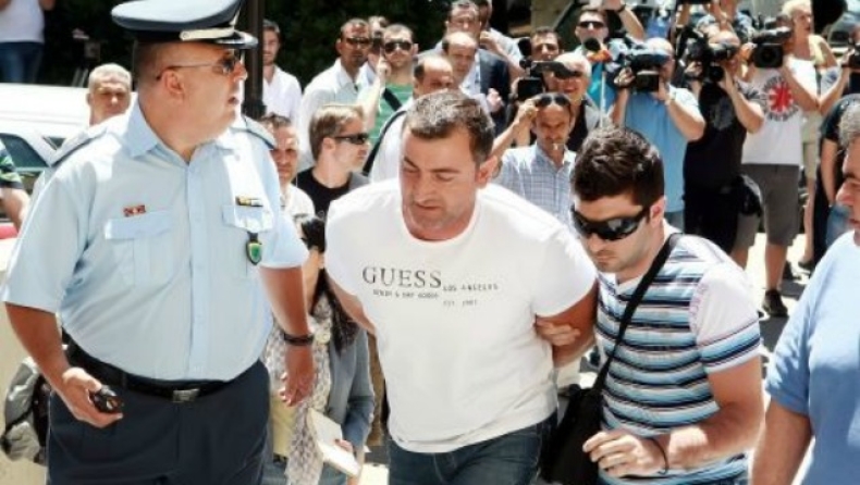 Τα αρνείται όλα ο Τσακογιάννης!