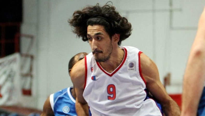 Τσιάρας και επίσημα