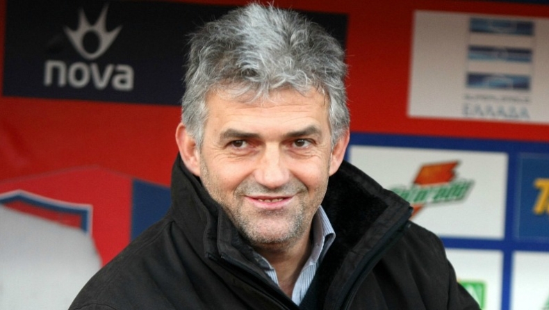 «Πονοκεφαλιάζει» ο Τσιώλης