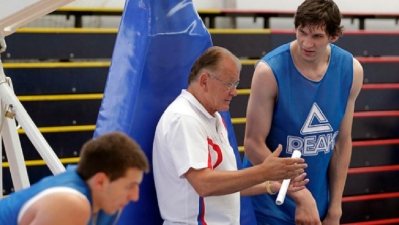 Με Τέπιτς και Κέσελ