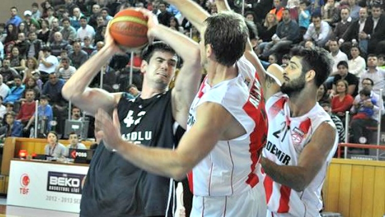 Ξέσπασε στην Ερντέμιρσπορ η Εφές