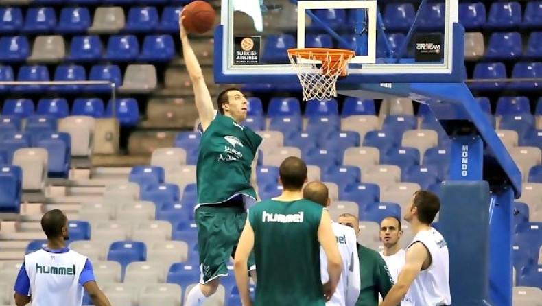 Πλήρης η Ουνικάχα