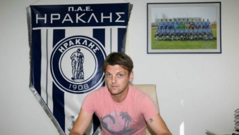 Ανακοίνωσε Βαγγελόπουλο και Στεφανίδη