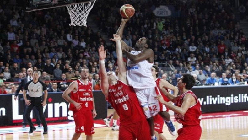 9-0 η Βαρέζε και συνεχίζει