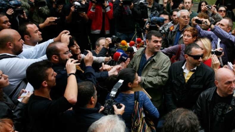 Αθώος ο Κώστας Βαξεβάνης