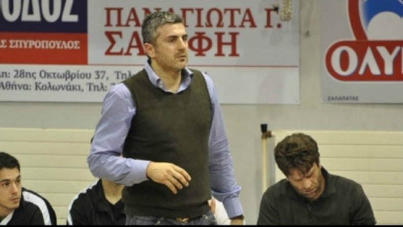 Βετούλας: «Αξίζει σεβασμό η ΑΕΚ»