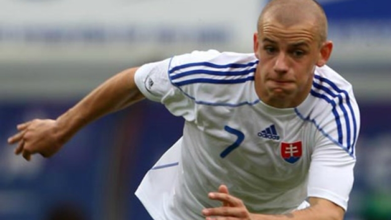 Mέσα ο Βάις, έξω ο Χούμποκαν!