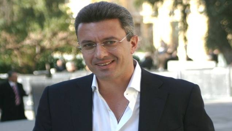 Έξαλλος ο Νίκος Χατζηνικολάου με τη ΝΕΤ!