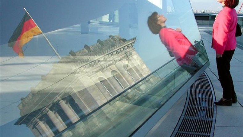 «Χρεοκοπία και νέα αρχή»