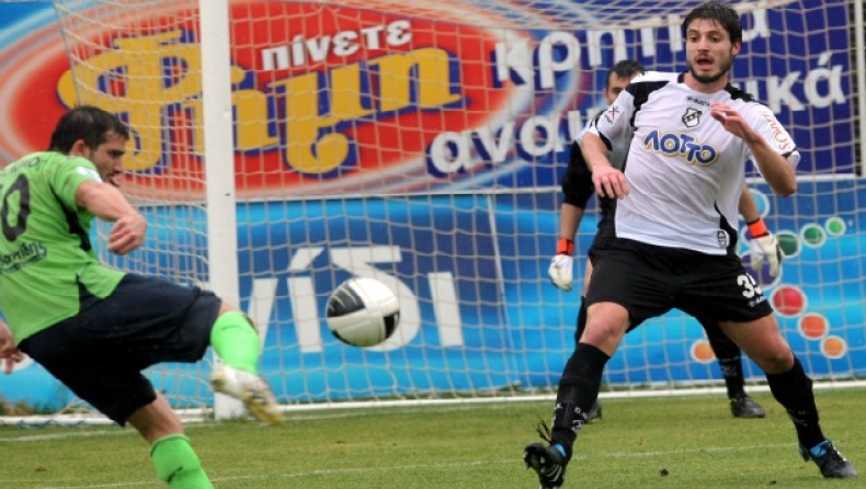 Μένει ο Χαριτωνίδης