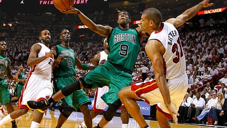 Αποθέωσαν Ρόντο οι... Χιτ