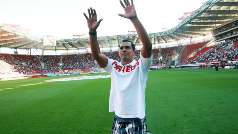 «Με το βιβλίο ανταπέδωσα την αγάπη»