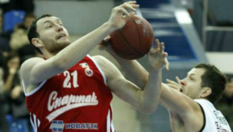 Μαυροκεφαλίδης και επίσημα στη Μπαρτσελόνα