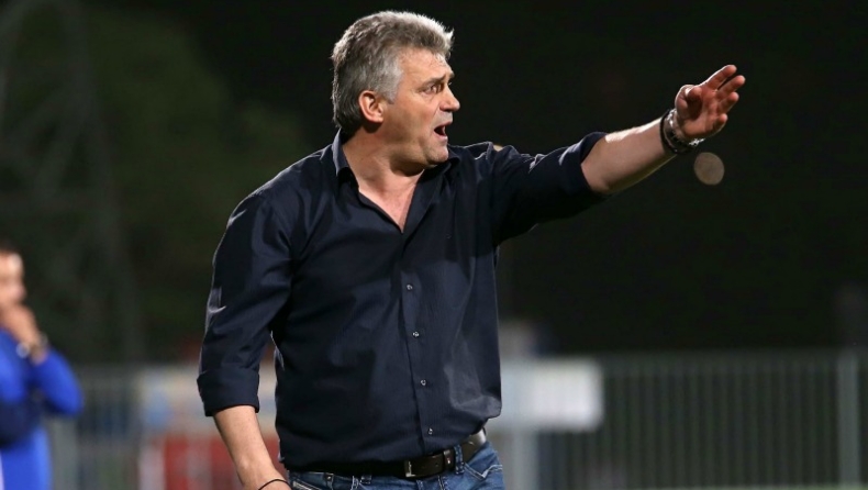 Ευχές σε Τσιώλη από Αστέρα