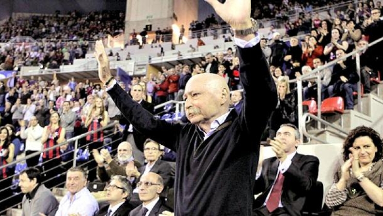 Το τελευταίο «αντίο» στον «Σερίφη»