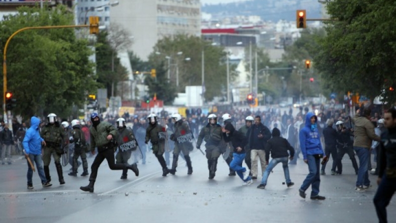 Ντου και ξύλο!