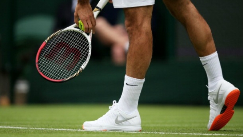 «Foot fault» στον Φέντερερ! (vid)