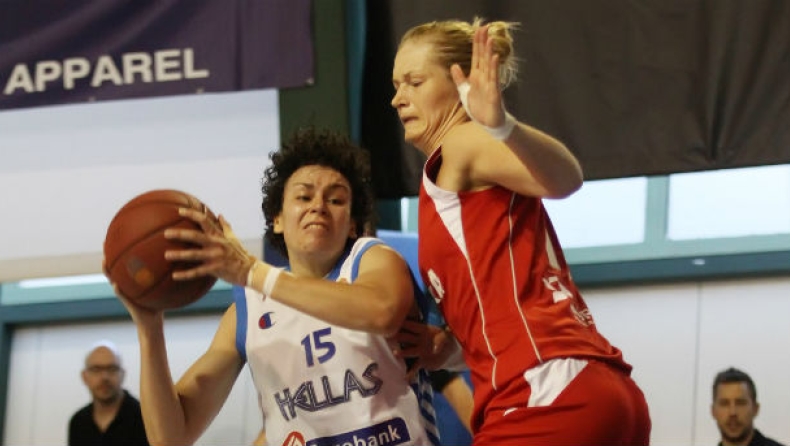 Σπανού και Σλούκα για την Εθνική Νέων Γυναικών (vid)