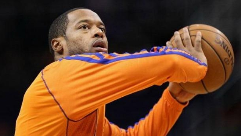 Στους Ρόκετς ο Κάμπι