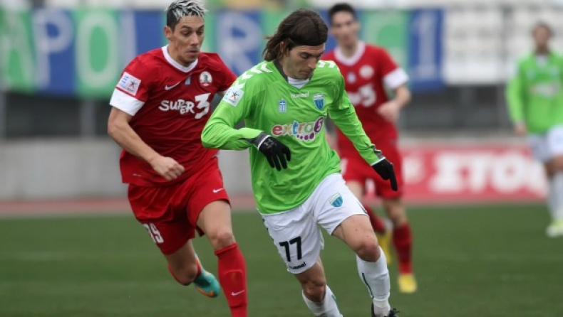 Στην έξοδο ο Ακόστα