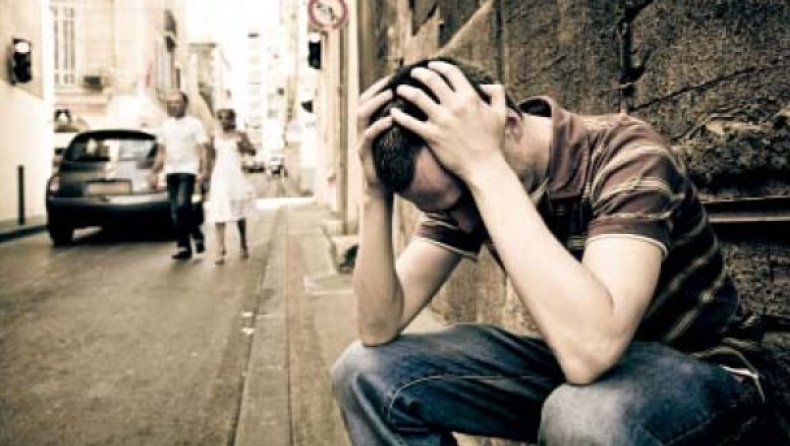 Κοψ'το κεφάλι σου: ΑΠΟΛΥΕΣΑΙ!