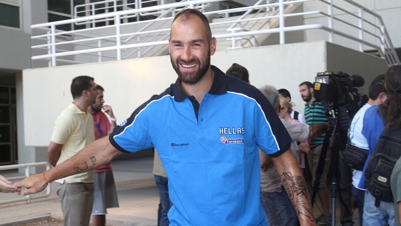 Σπανούλης: «Τα πάντα για την Εθνική» (vid)