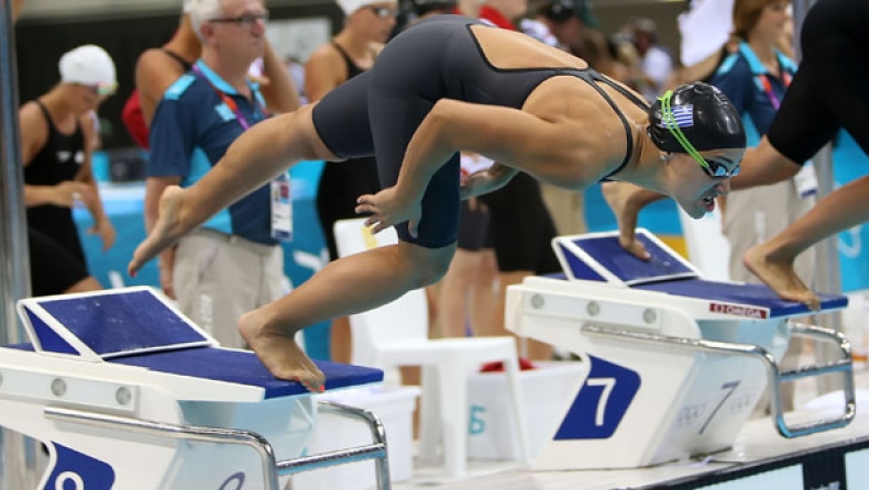 «Αυλαία» με Δράκου