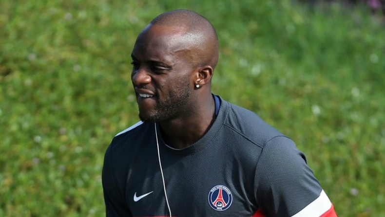 Ξεκαθαρίζει για Σισοκό