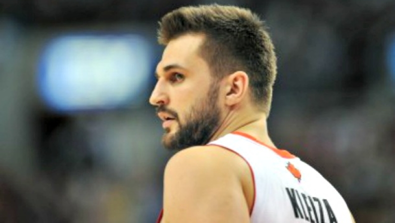 Το άλλο με τον Κλέιζα...