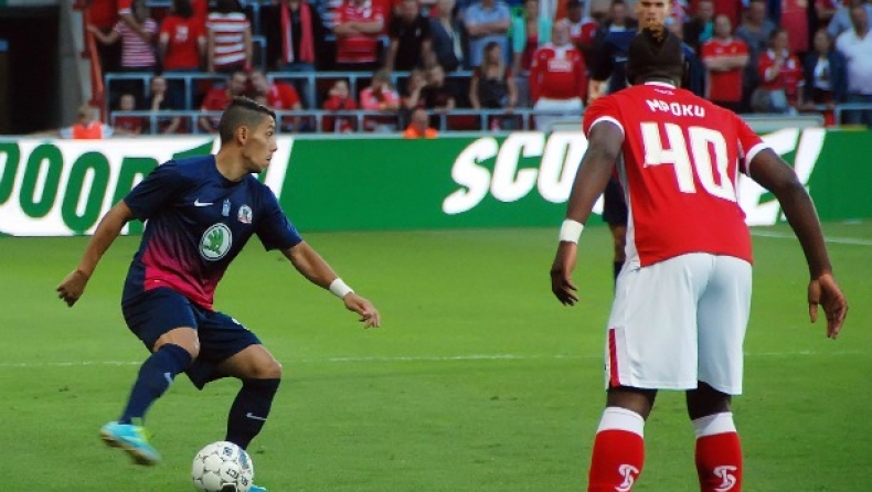 Με ψηλά το κεφάλι!