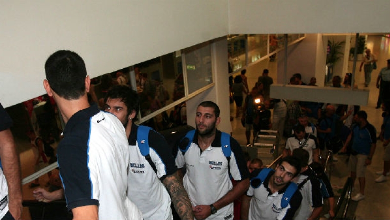 Κλειστά στόματα στην επιστροφή