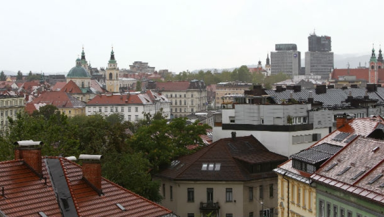 Ηρωϊκή ναι, Πόλη όχι!