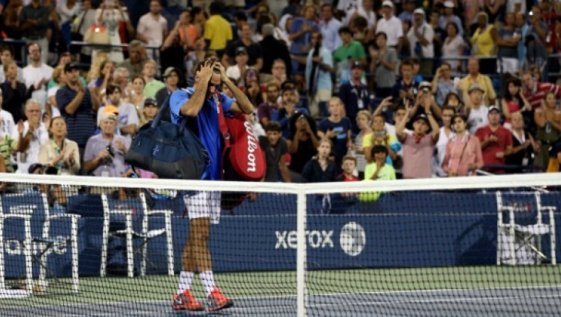 Φέντερερ: «Αυτοκαταστροφή»