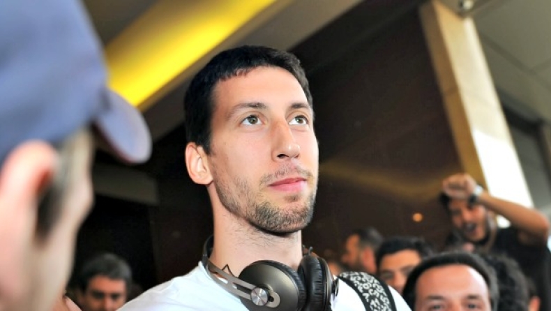 Προπόνηση, ξενοδοχείο, Σ.Ε.Φ. κι ο Ούκιτς!