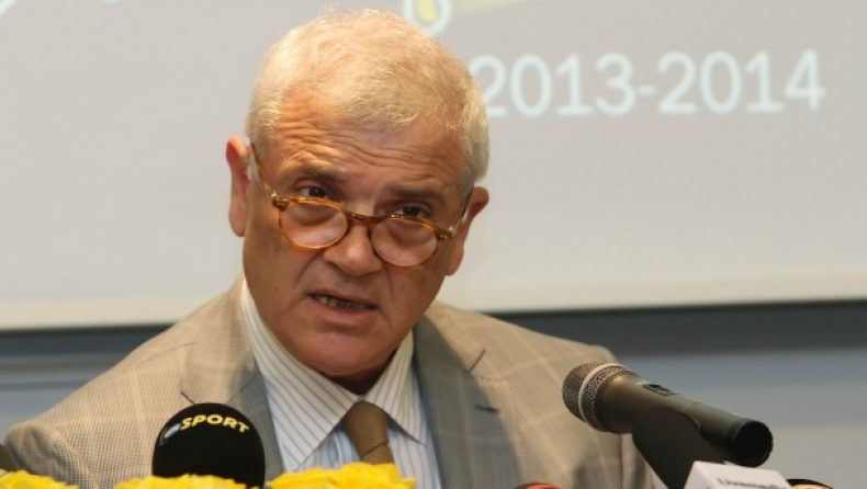 Γήπεδο στη Νέα Φιλαδέλφεια!