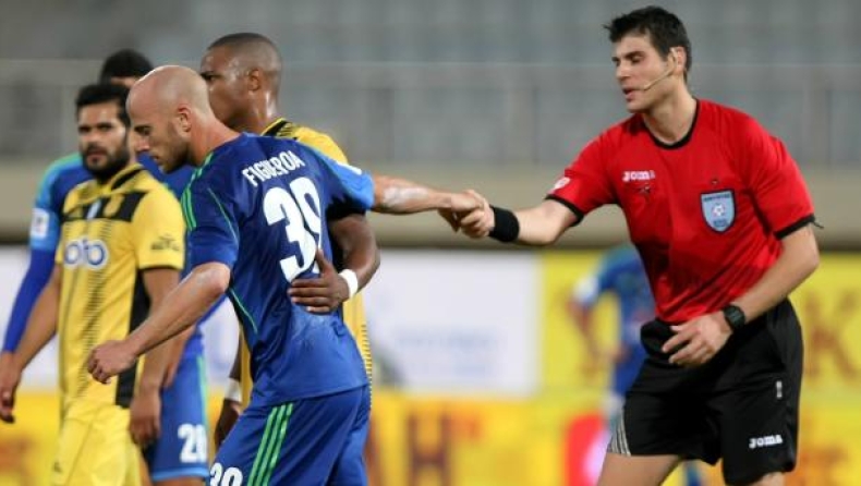 Μόνο αδιάφορο δεν είναι...