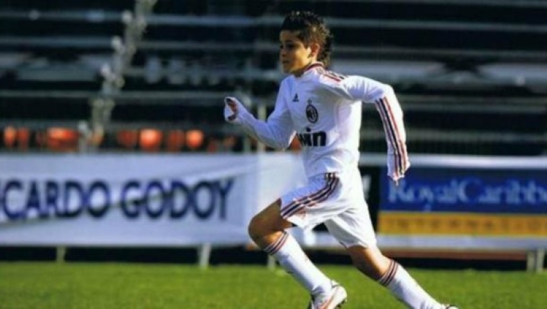 Βλέπει 15χρονο η ΑΕΚ