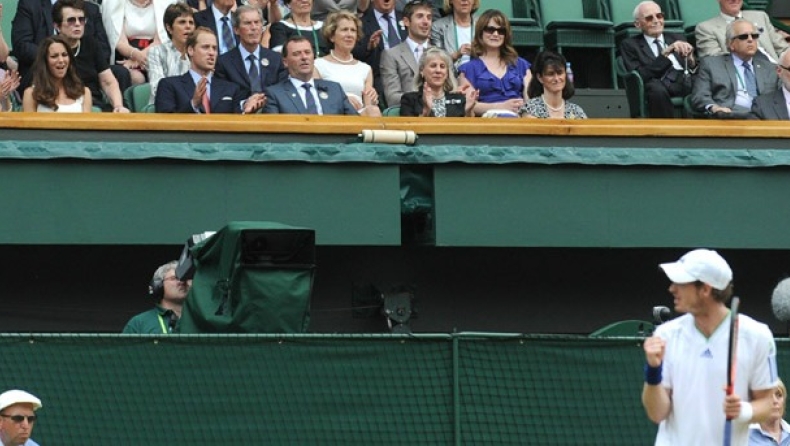 Στο παλάτι ο Μάρεϊ